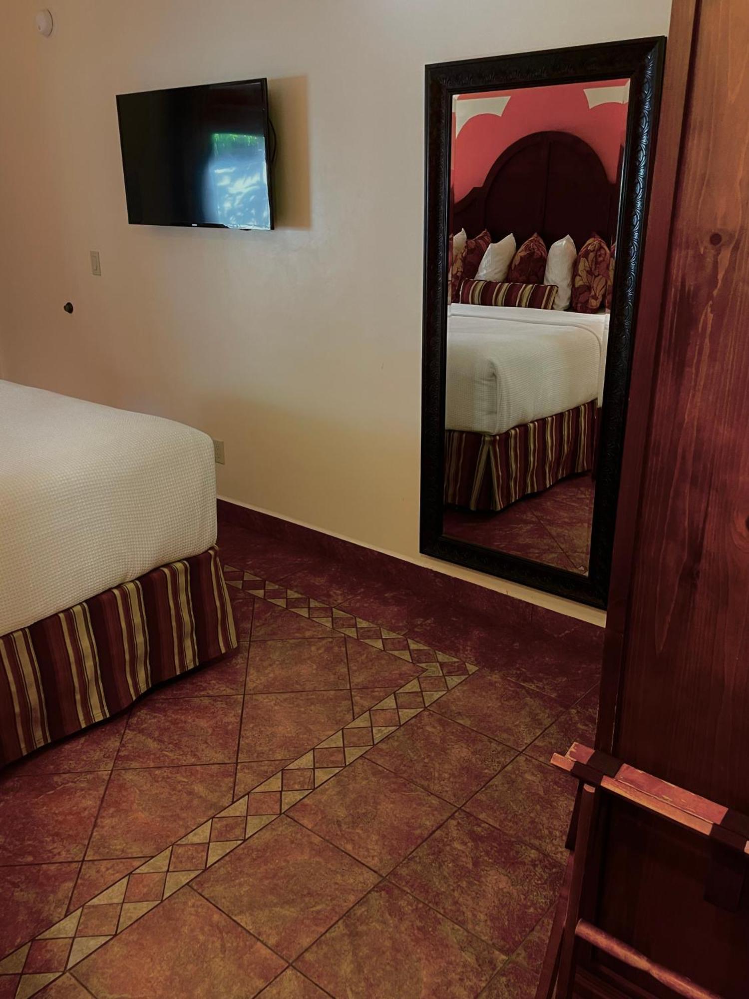 Los Arboles Hotel Palm Springs Bagian luar foto