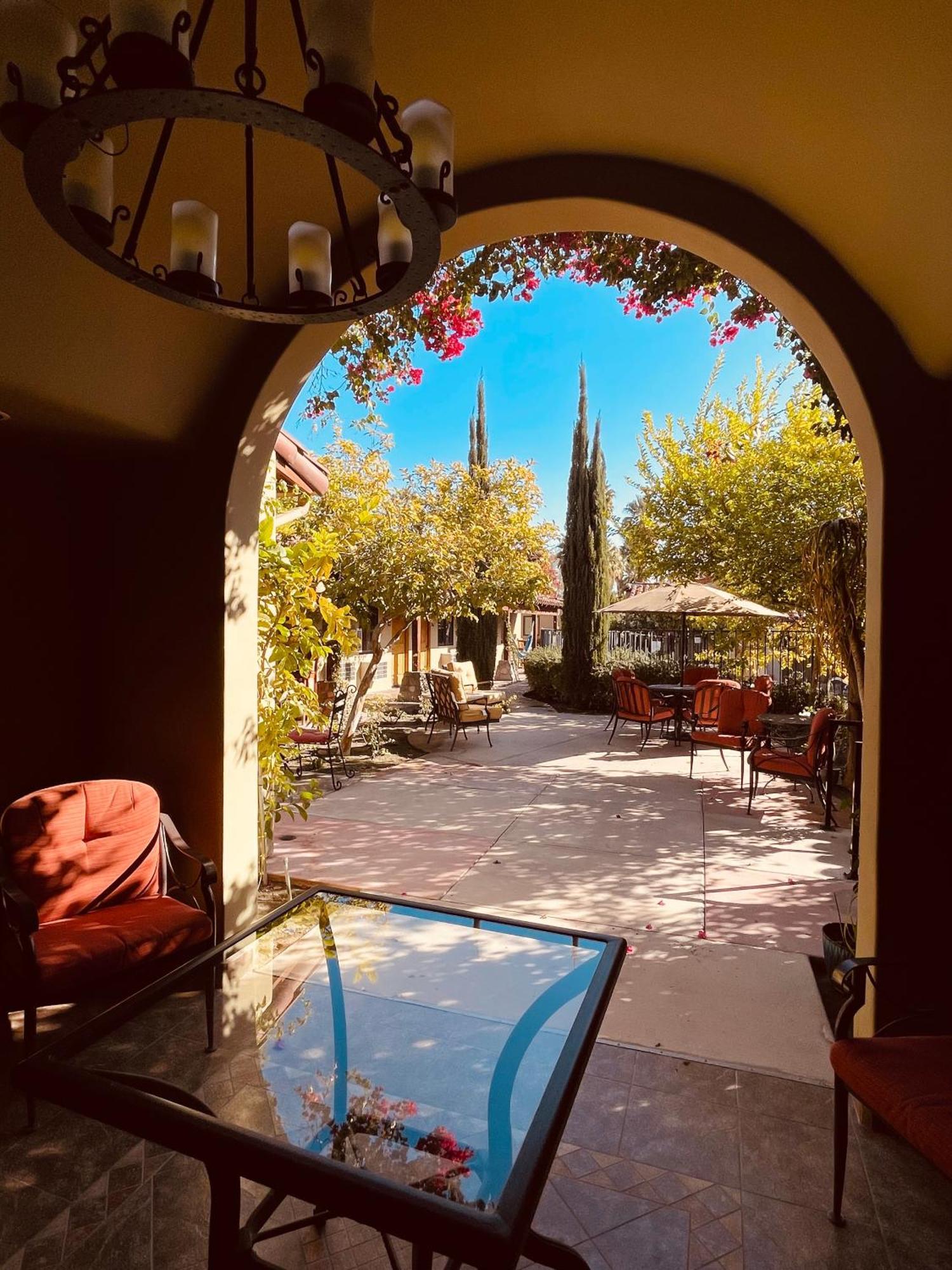 Los Arboles Hotel Palm Springs Bagian luar foto